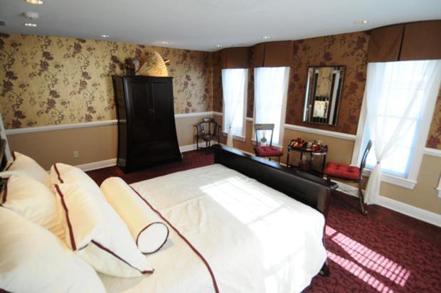 Morgantown The Lake Manor Bed & Breakfast エクステリア 写真